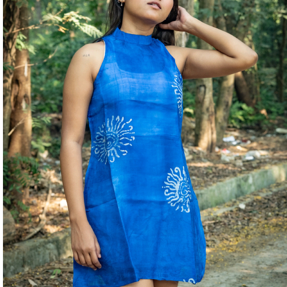 "ST Warmth" Natural Indigo Handwoven Mulberry Silk One-Piece - Image 6